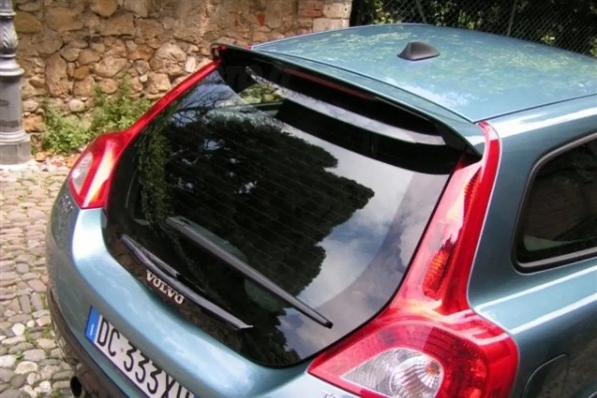 Volvo C30 (2)