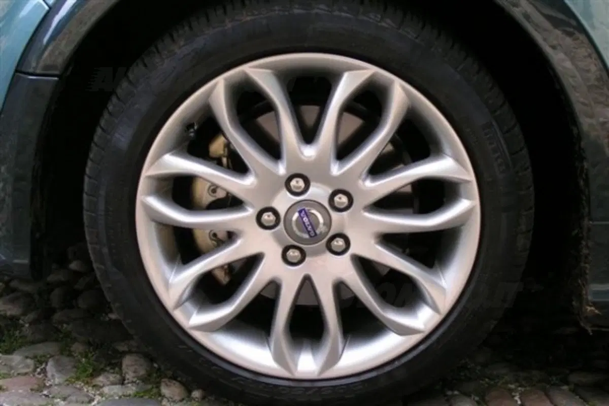 Volvo C30 (10)