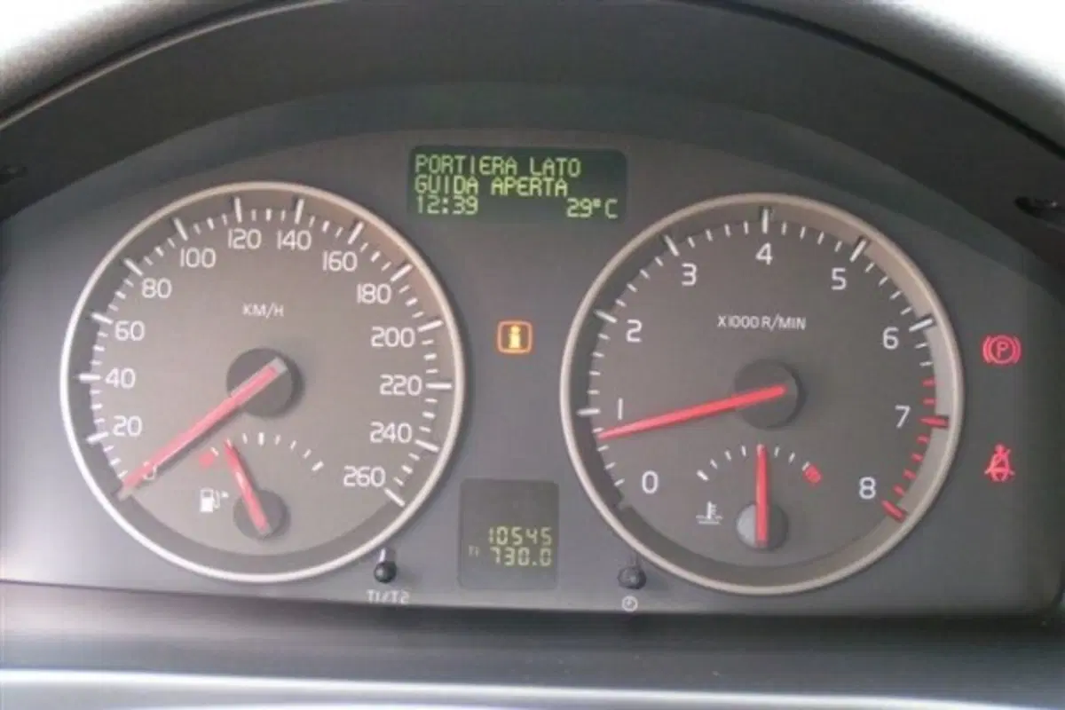 Volvo C30 (15)