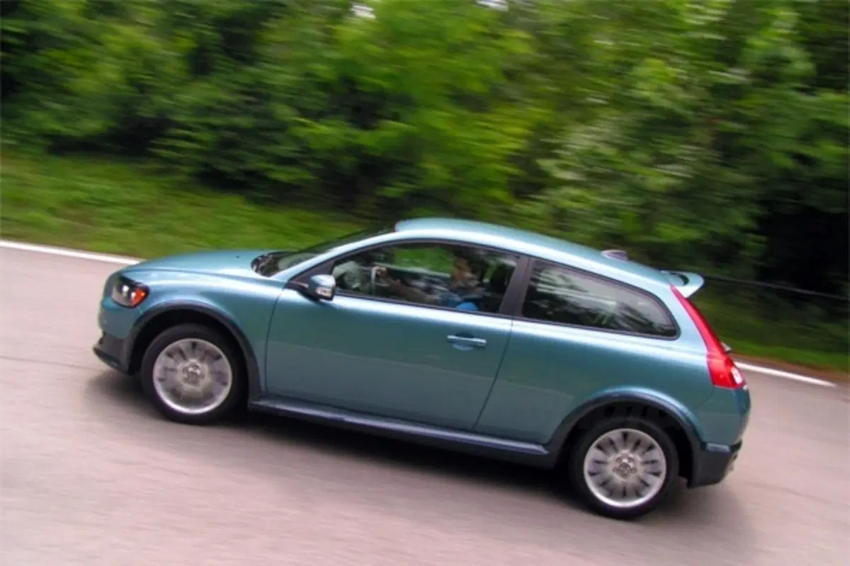 Volvo C30 (28)