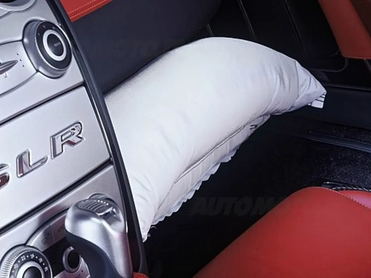 25 anni di airbag Mercedes (4)