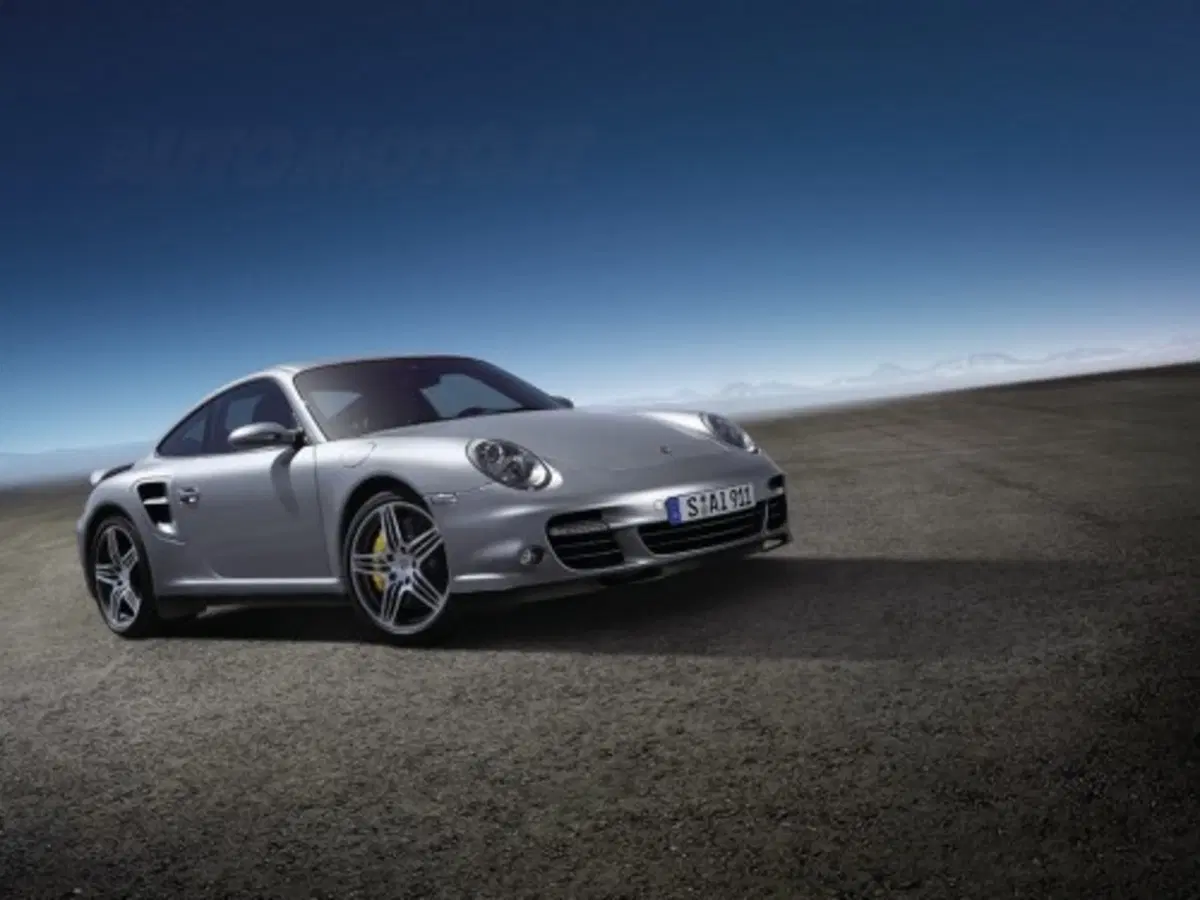 Porsche nuova 911 Turbo (4)