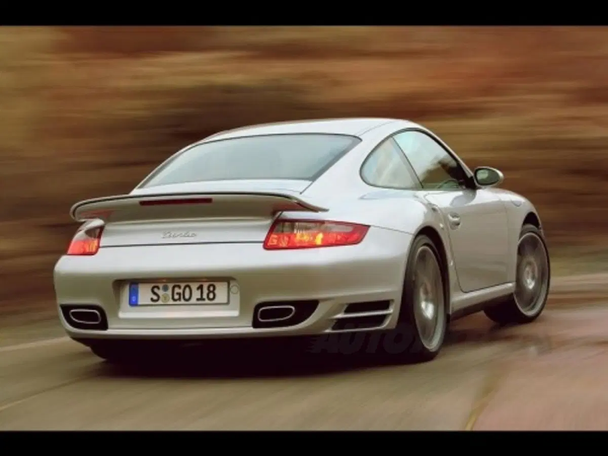 Porsche nuova 911 Turbo (7)