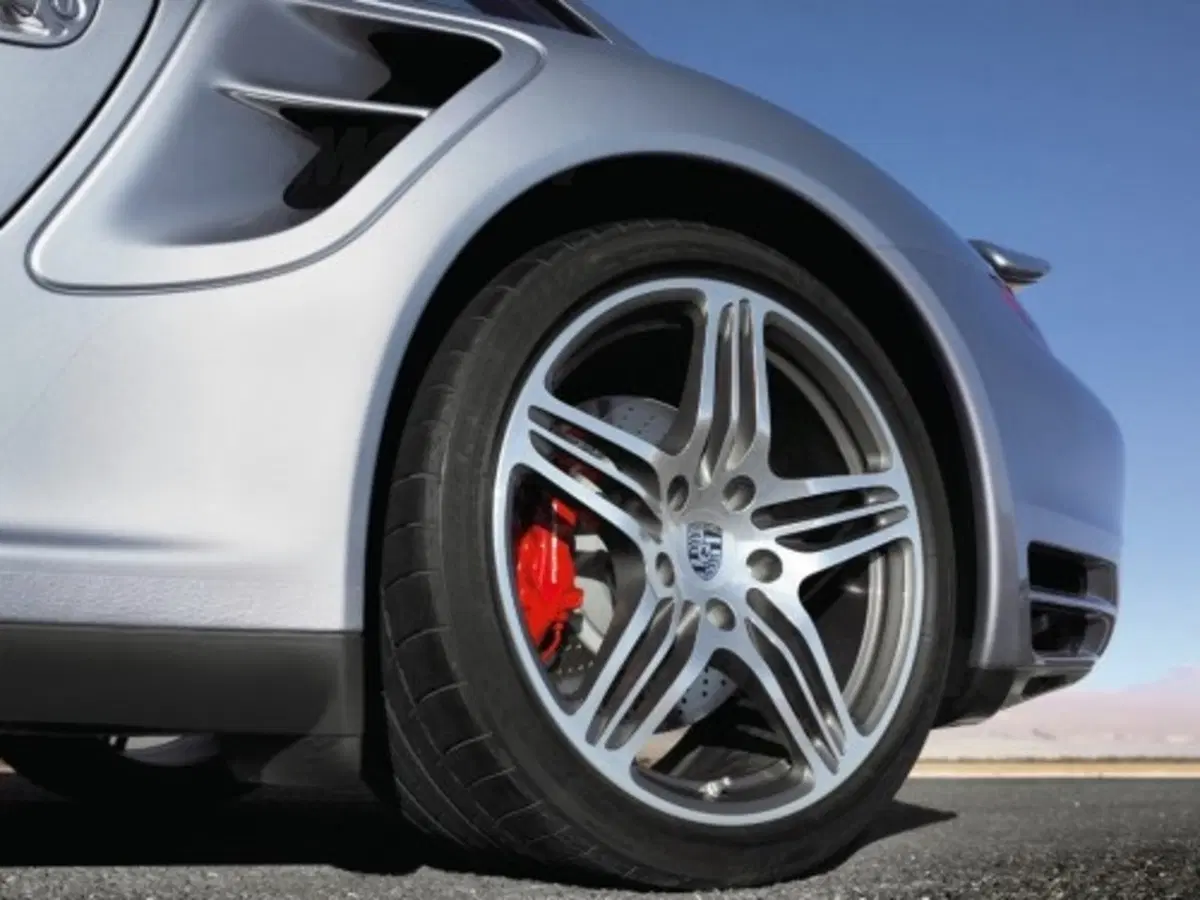 Porsche nuova 911 Turbo (15)
