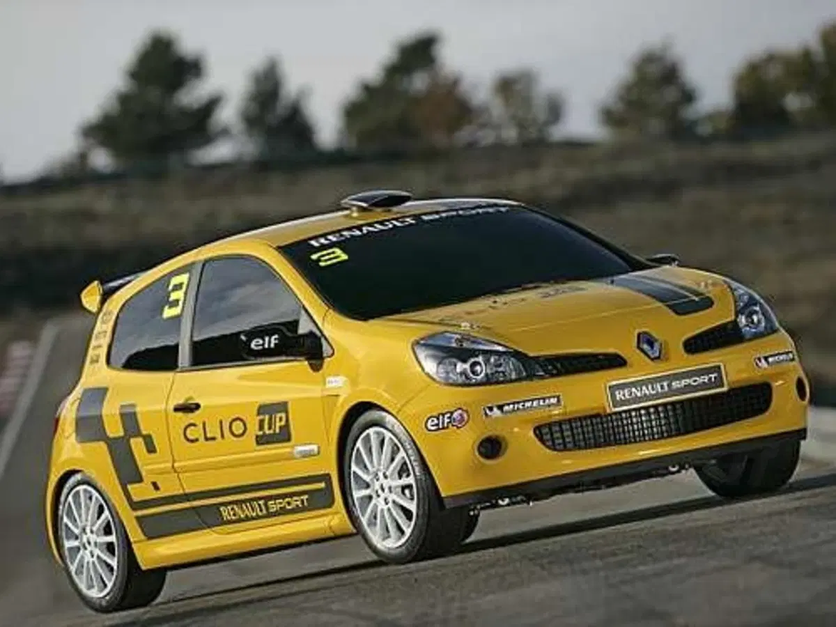 Renault nuova Clio Cup (2)