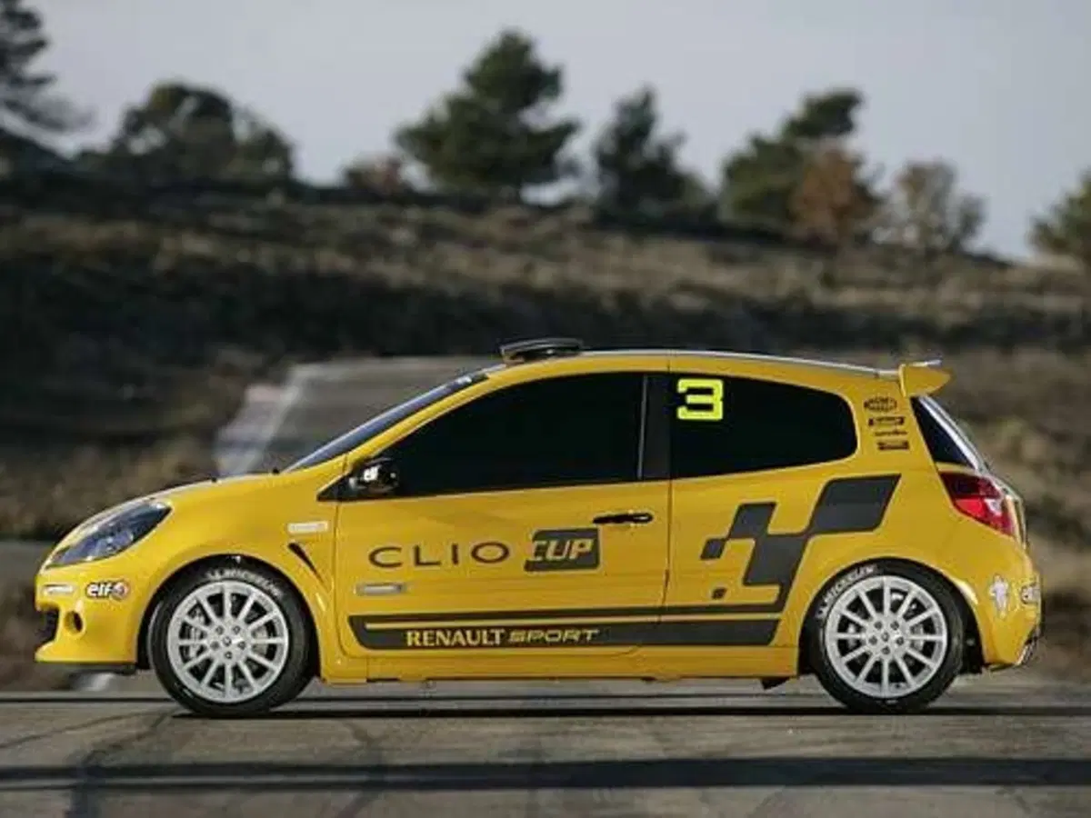 Renault nuova Clio Cup (4)