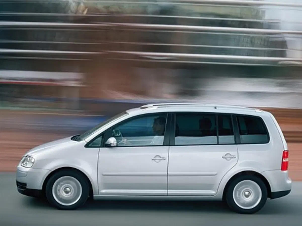 Volkswagen Touran EcoFuel (3)
