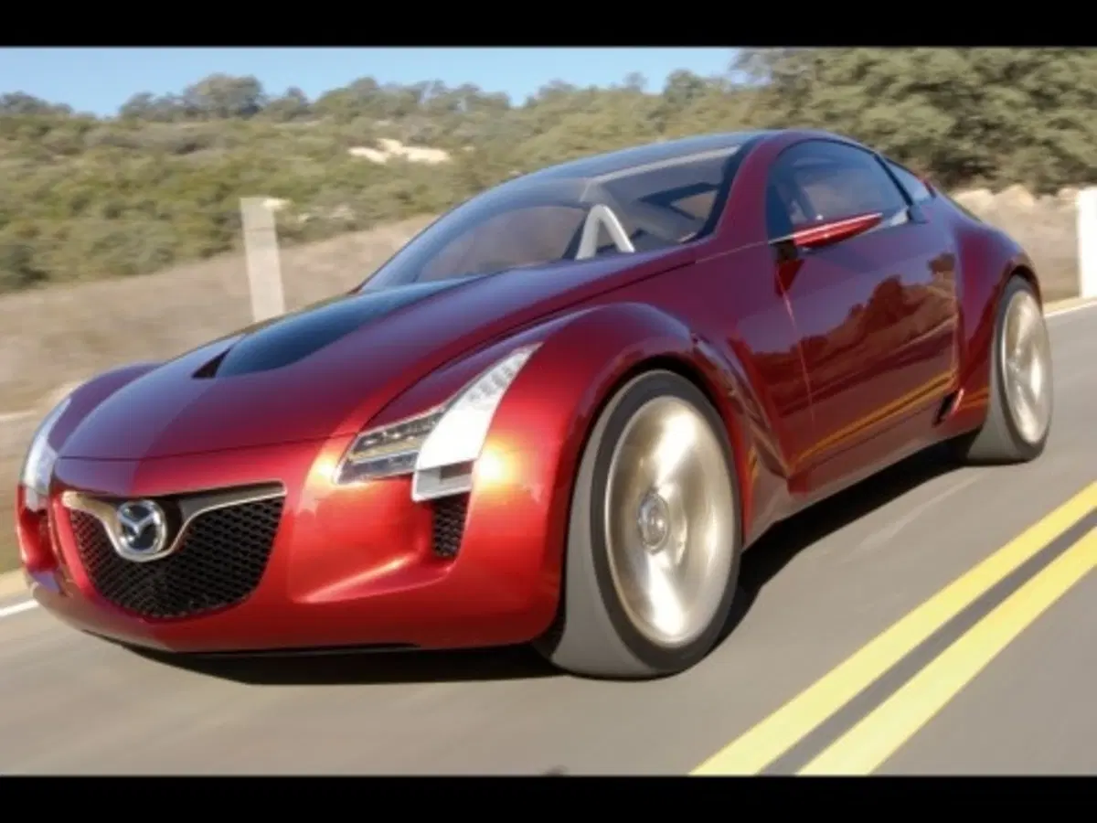Mazda Kabura Concept (2)