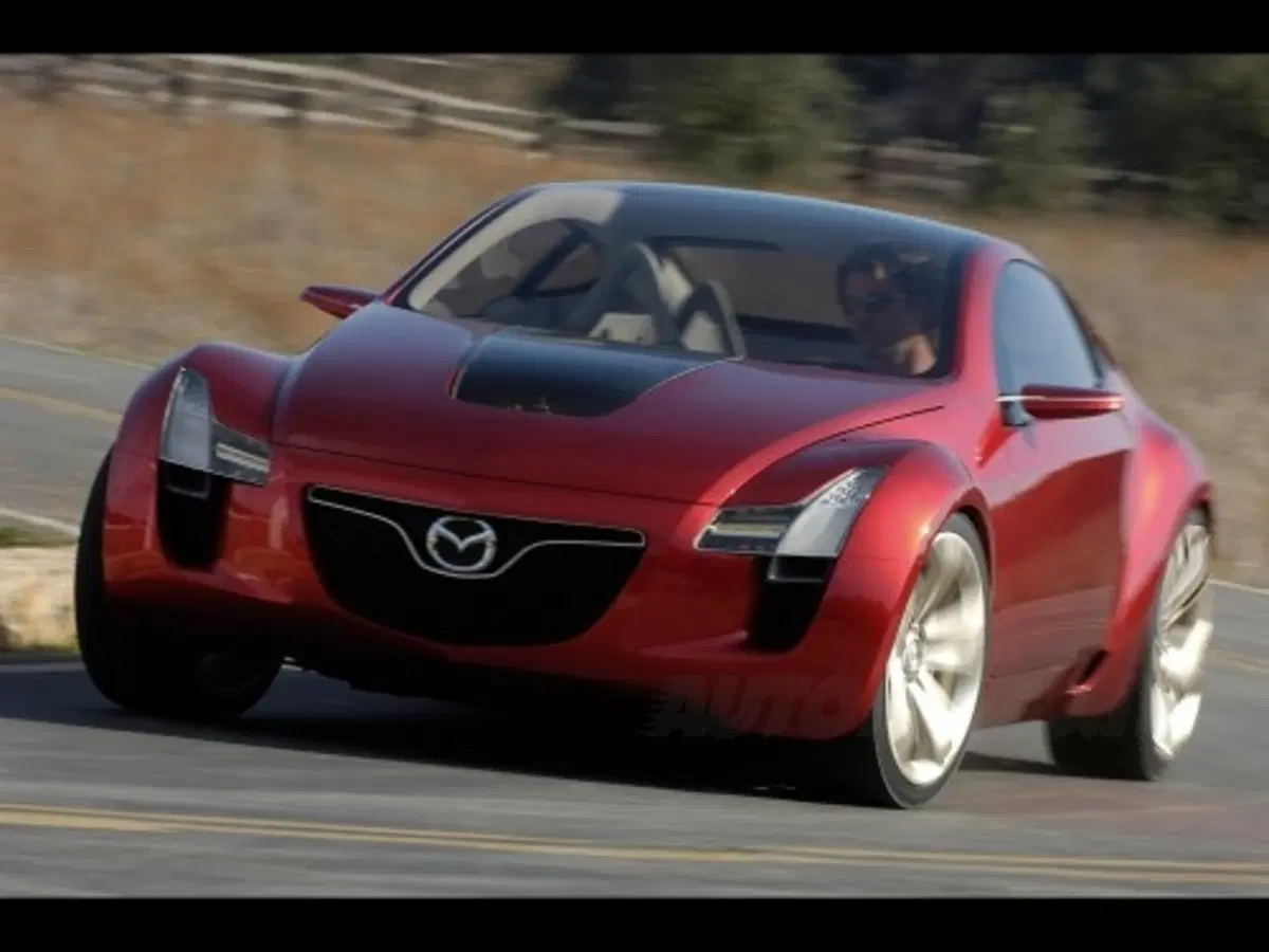 Mazda Kabura Concept (14)