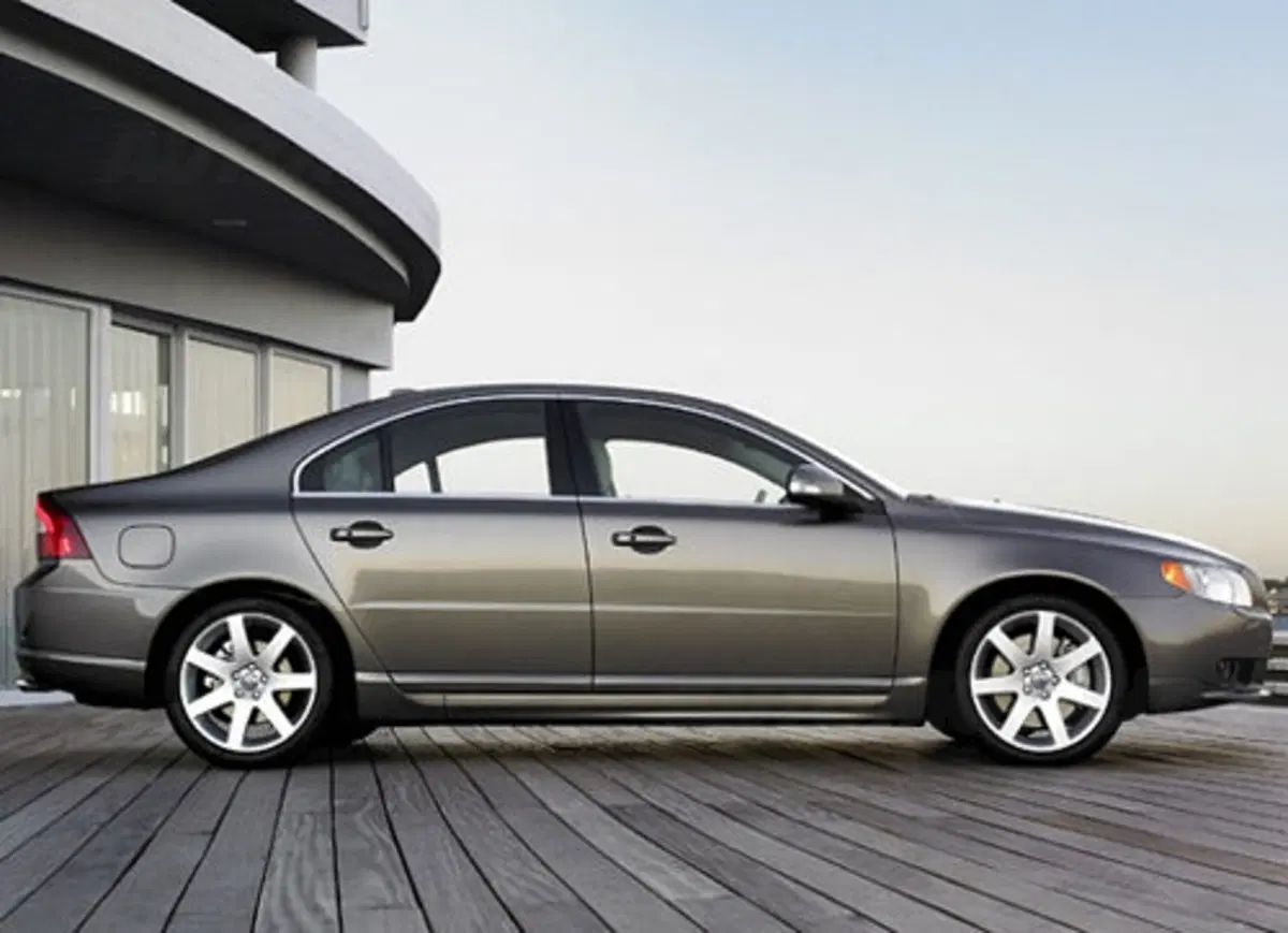 Volvo nuova S80 (3)
