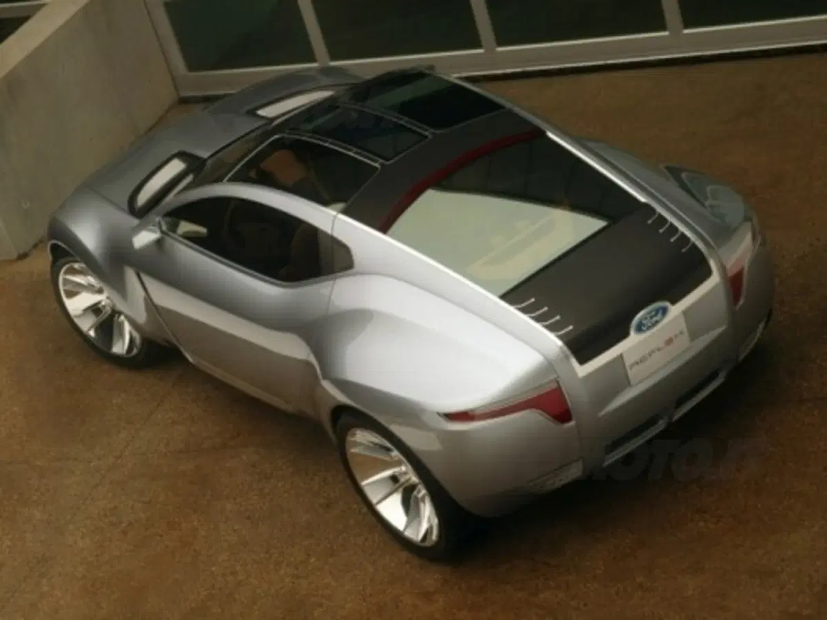 Ford Reflex (2)