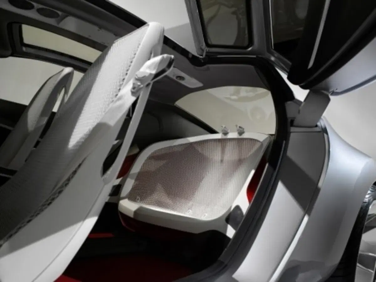 Ford Reflex (7)