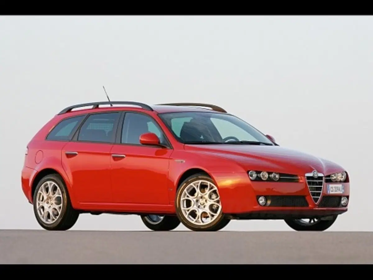 Alfa Romeo 159 Sportwagon (3)