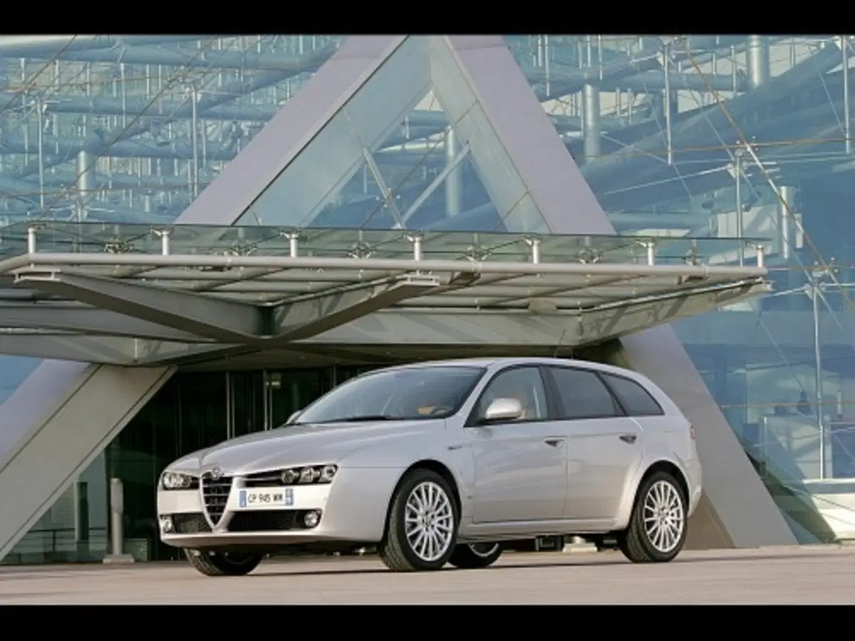 Alfa Romeo 159 Sportwagon (12)