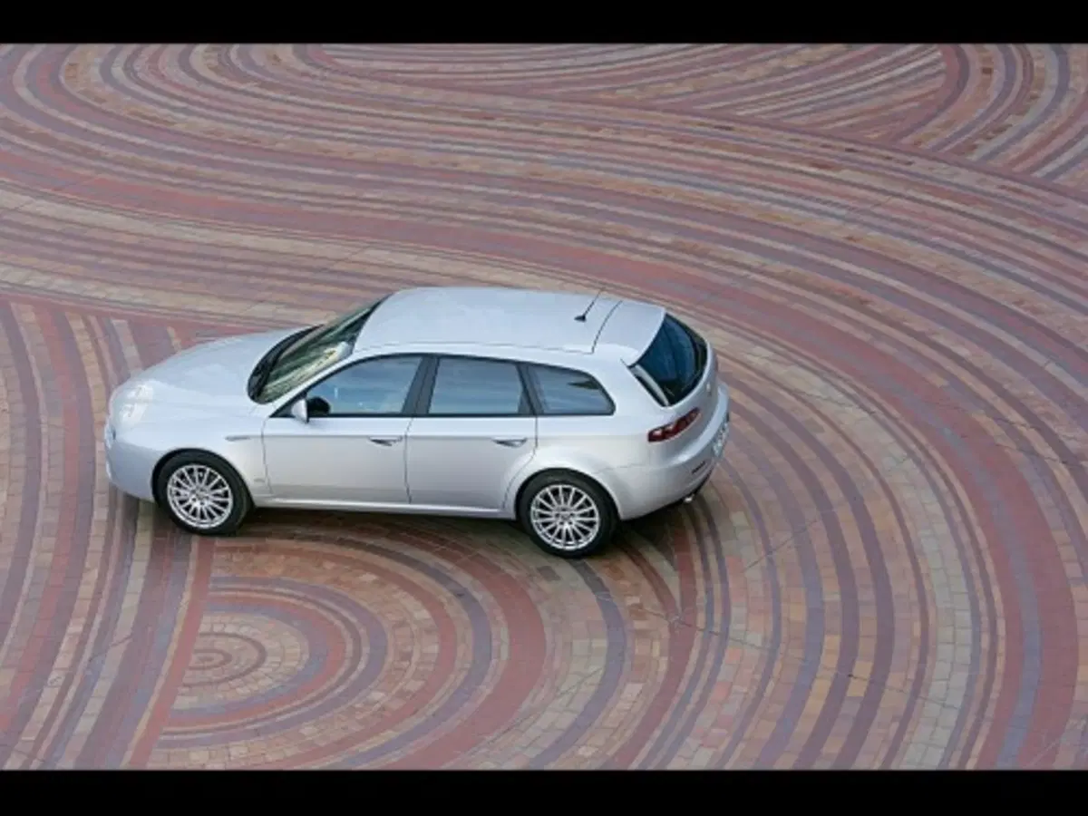 Alfa Romeo 159 Sportwagon (13)