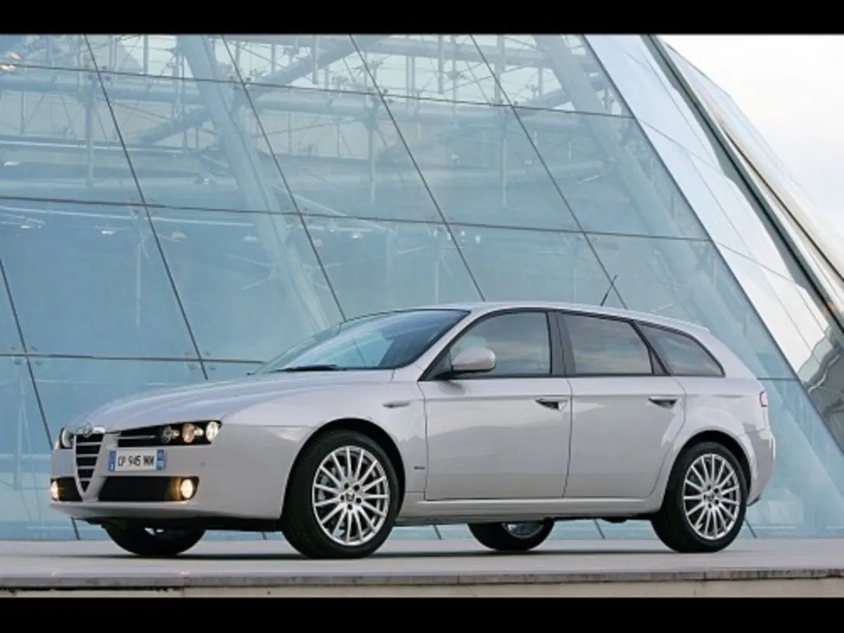 Alfa Romeo 159 Sportwagon (14)
