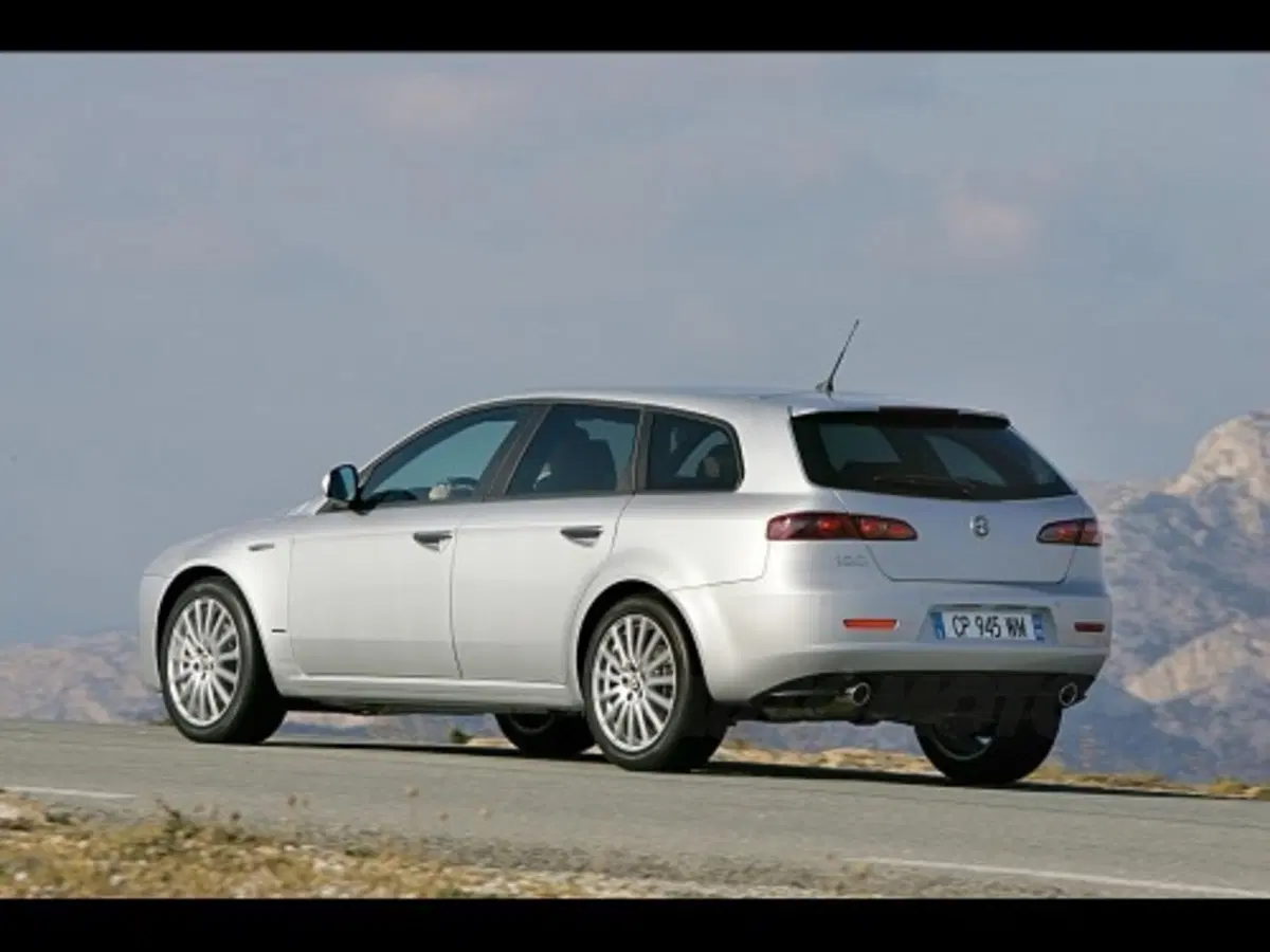Alfa Romeo 159 Sportwagon (19)
