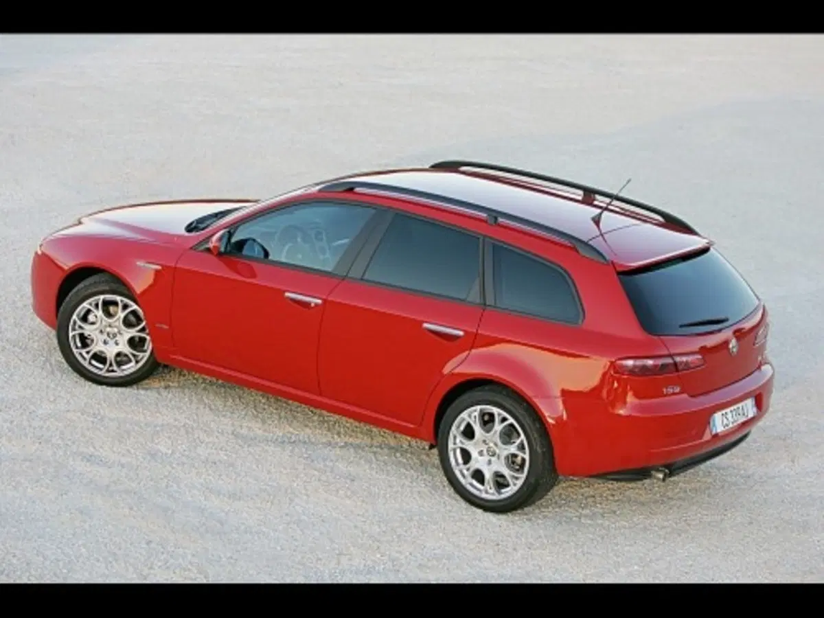 Alfa Romeo 159 Sportwagon (35)