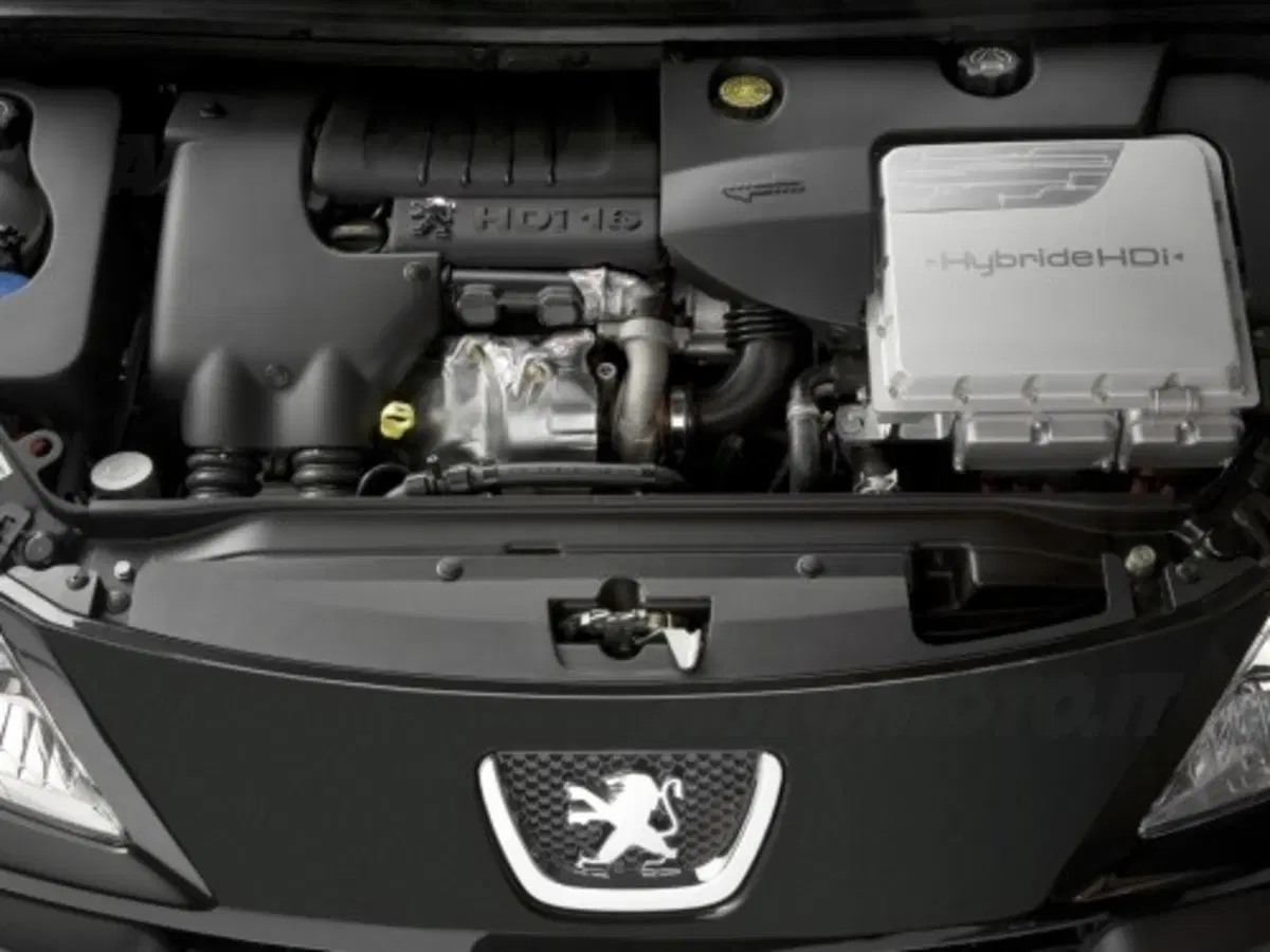 PSA: Diesel Hybrid (2)