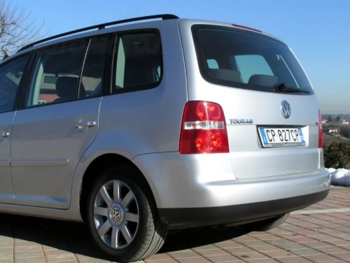 Volkswagen Touran (34)