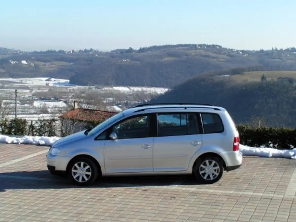 Volkswagen Touran (35)