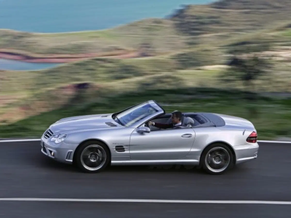 Mercedes nuove SL AMG (3)