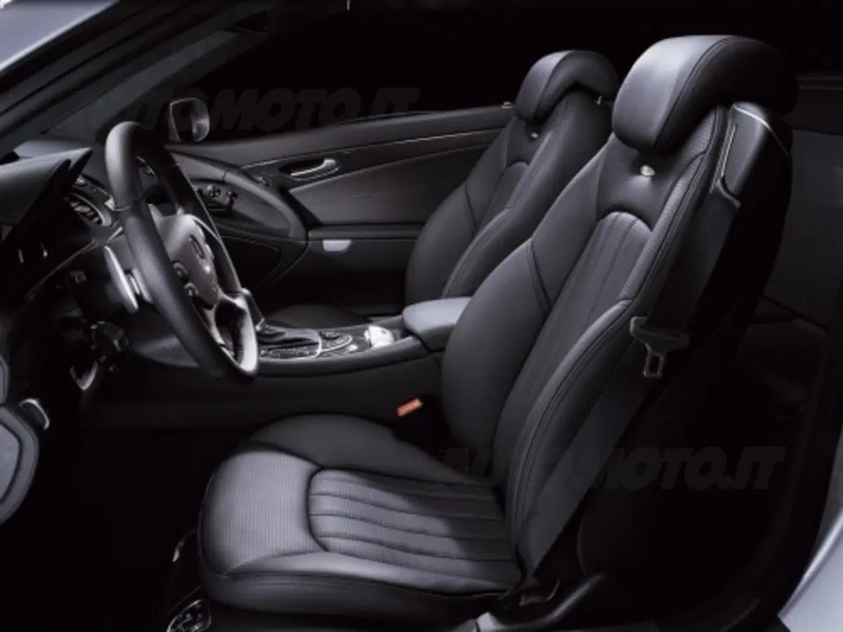 Mercedes nuove SL AMG (5)