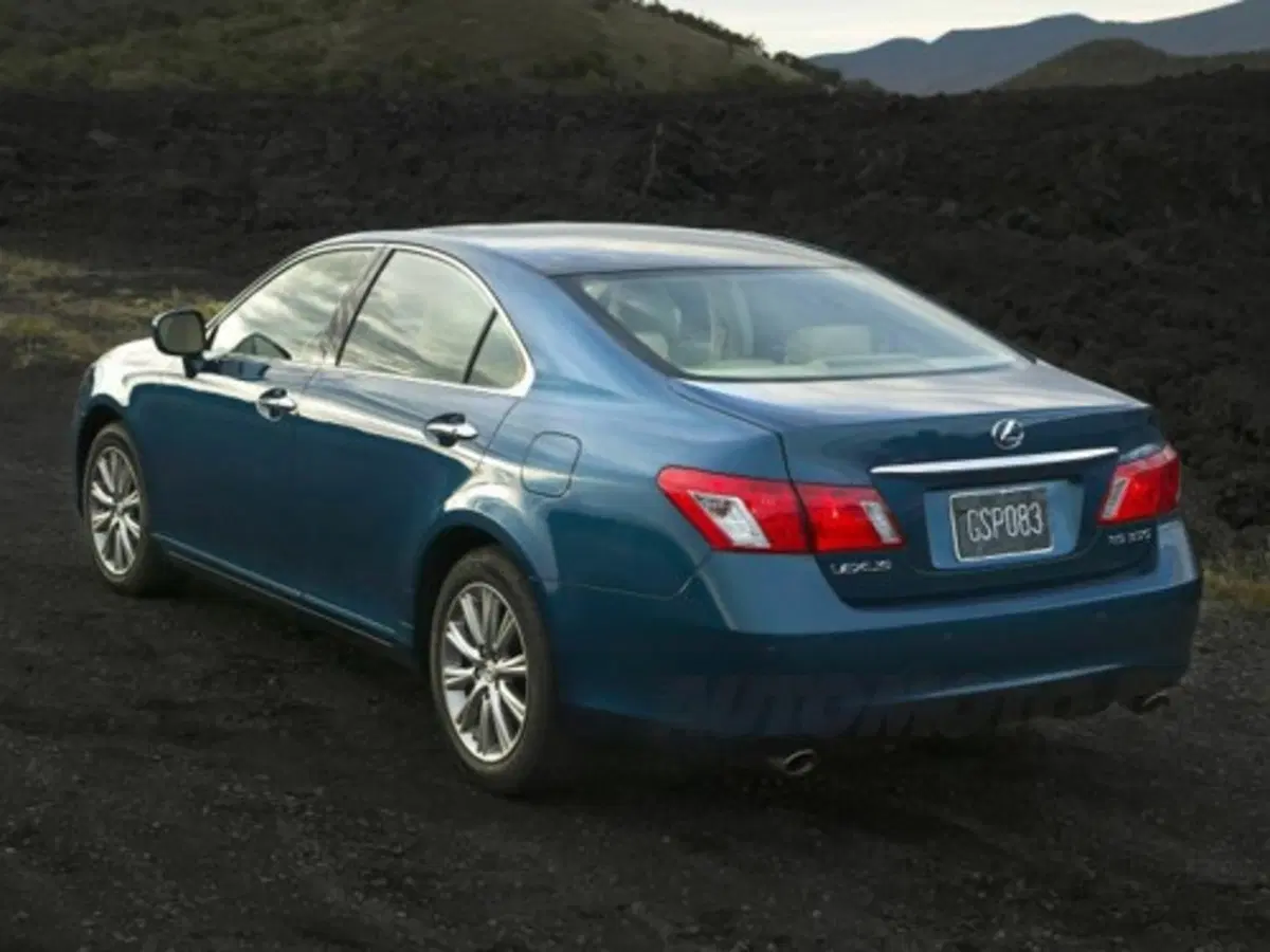 Lexus nuova ES (6)