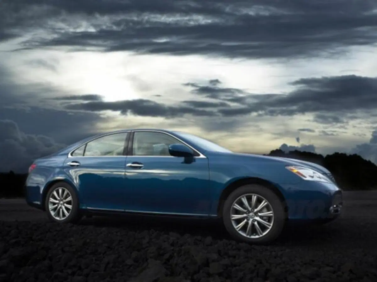 Lexus nuova ES (7)