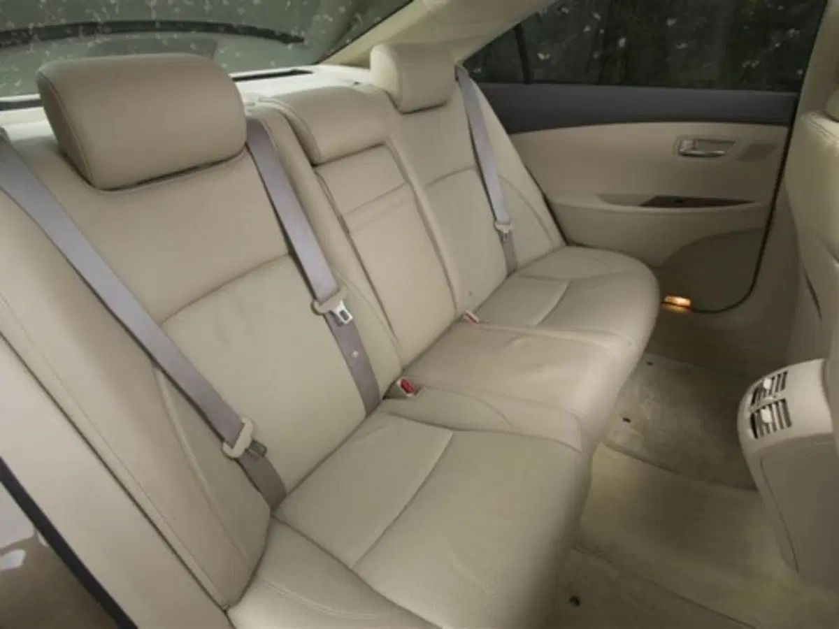 Lexus nuova ES (9)