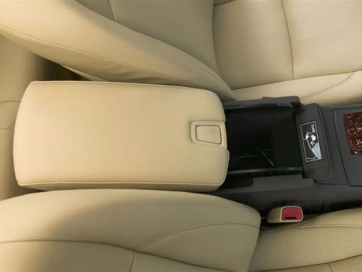 Lexus nuova ES (10)