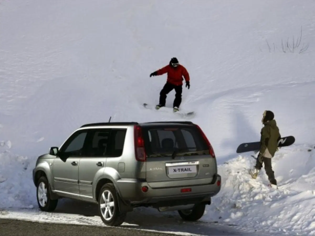 Nissan X-Trail Columbia (3)