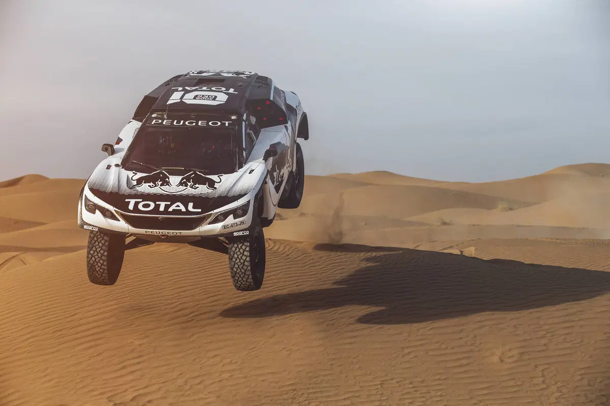 Bruno Famin: «Peugeot sogna ancora Le Mans. Andreucci alla Dakar? Bella idea!» (13)