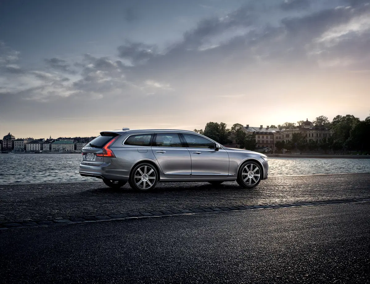 Volvo V90 e S90: Parliamone con... [Video] (31)