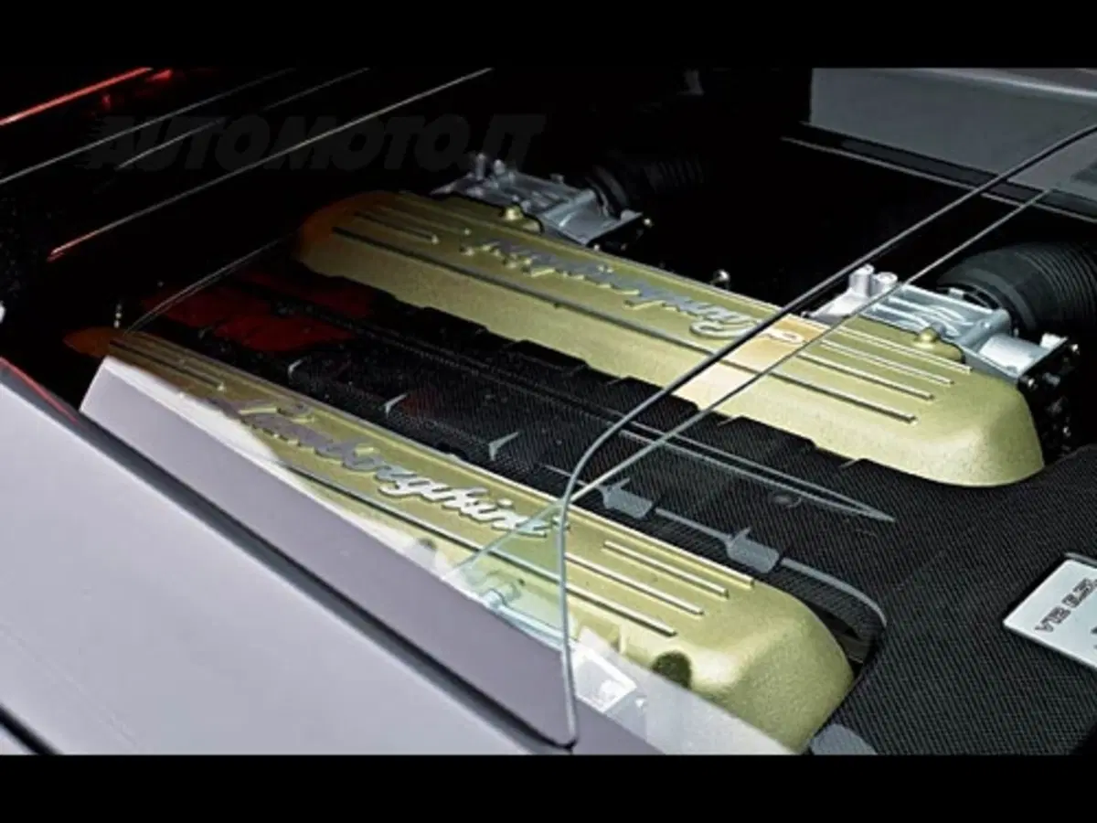 Lamborghini Murcielago LP640 (7)