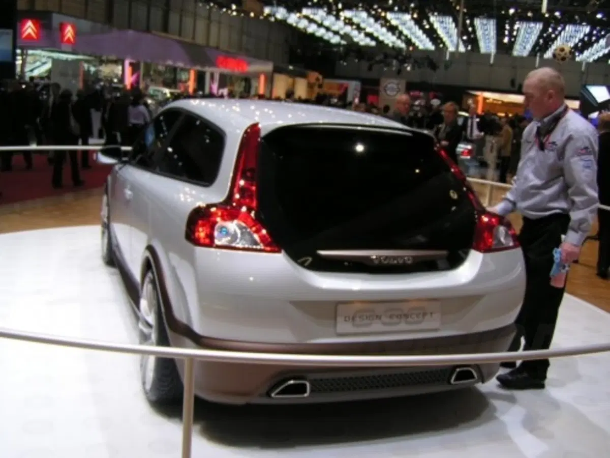 Salone di Ginevra 2006: photo-pack-1 (12)