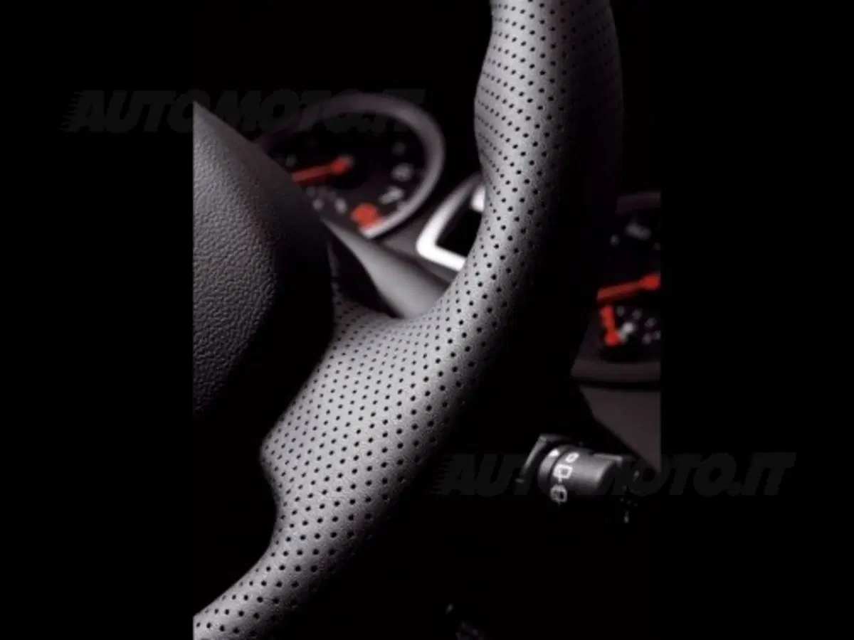 Renault nuova Clio RS (8)