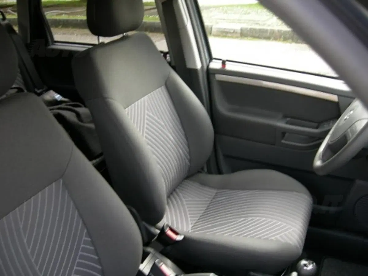 Opel Meriva (27)