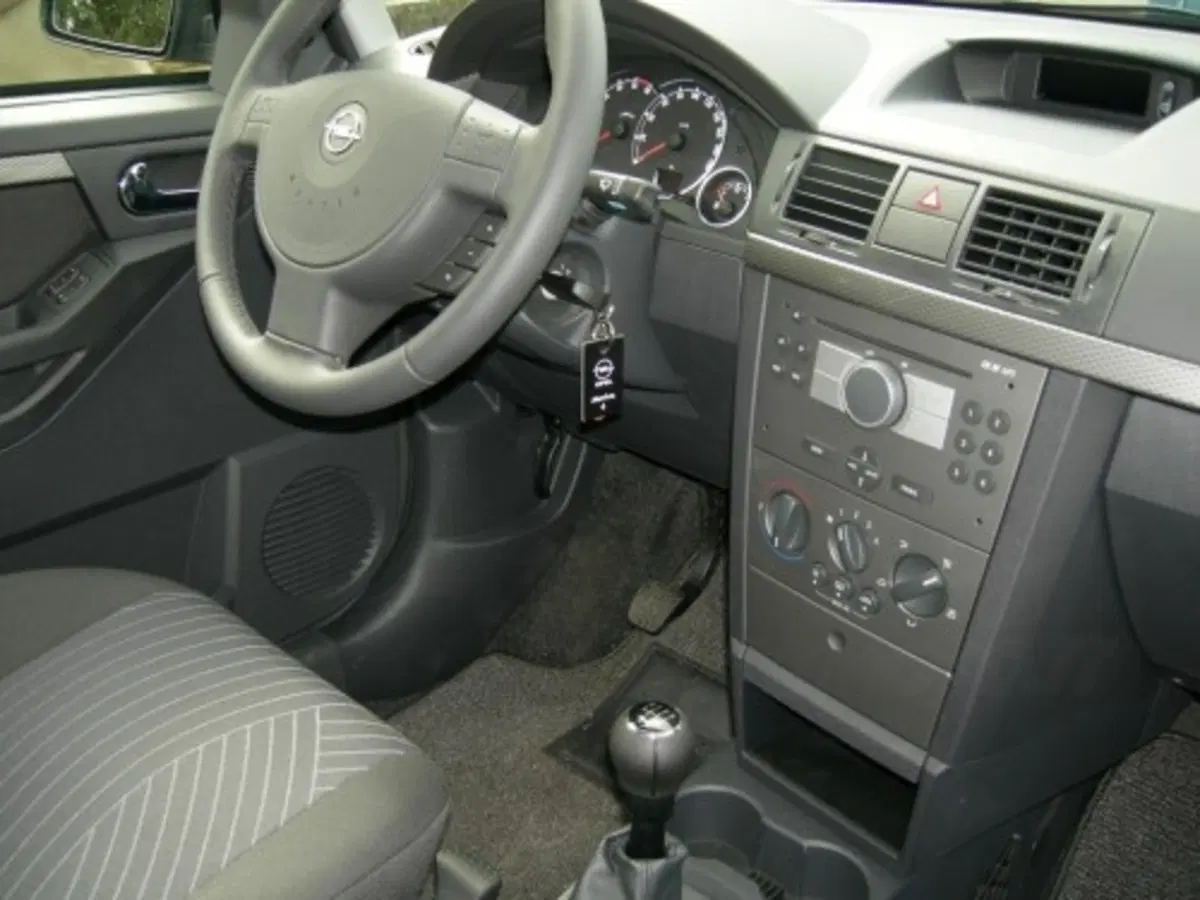 Opel Meriva (28)