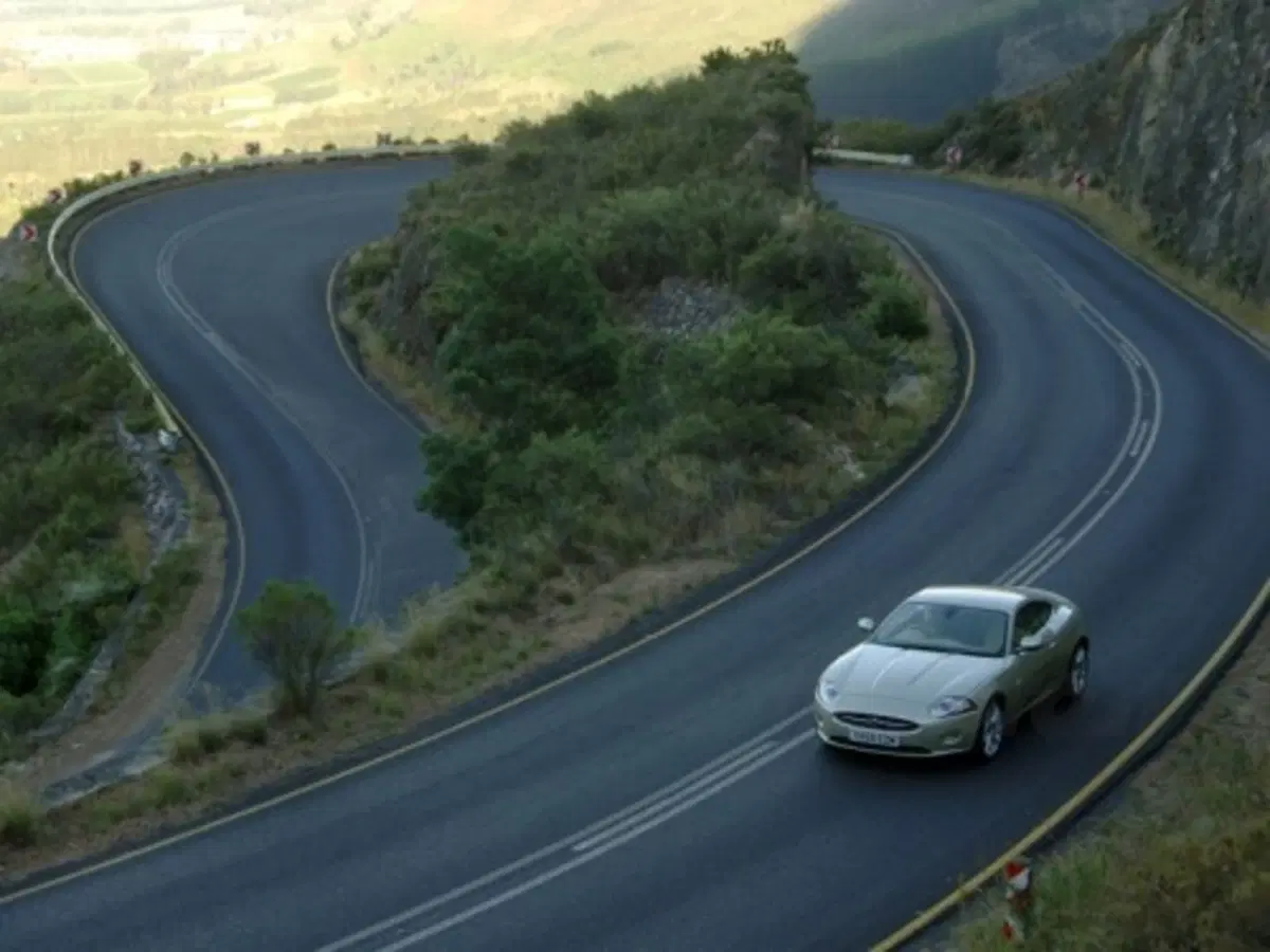 Jaguar XK (12)
