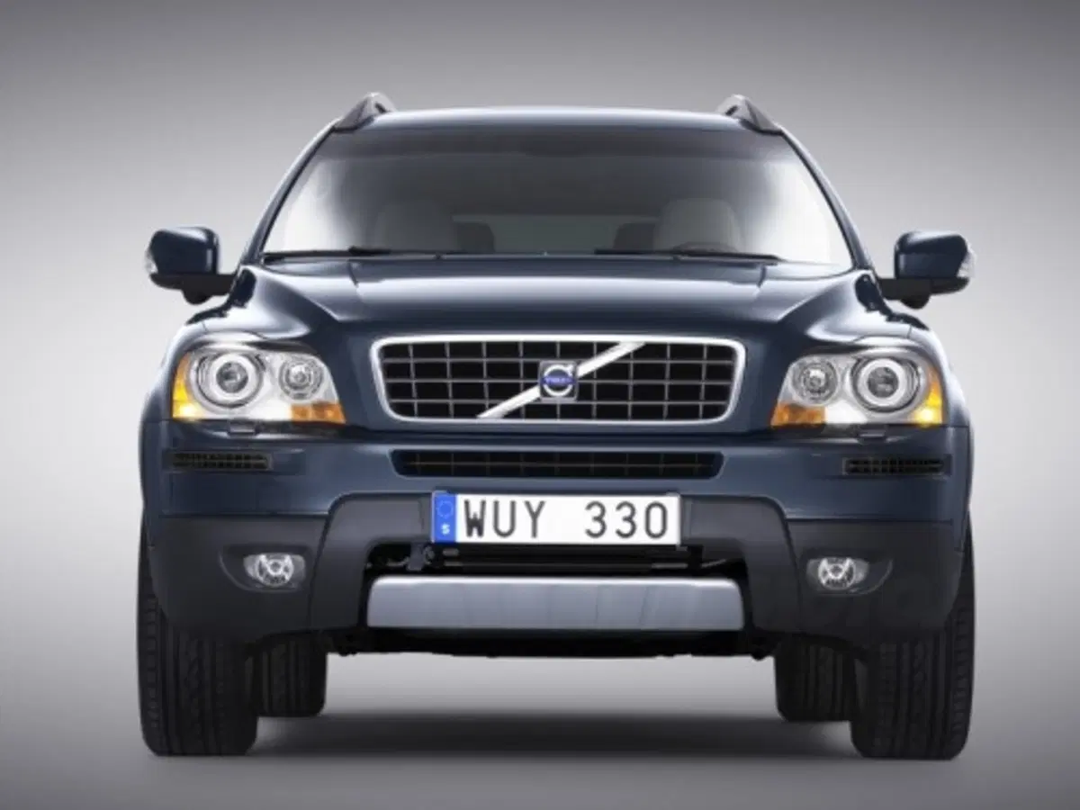 Volvo XC90 restyling (9)