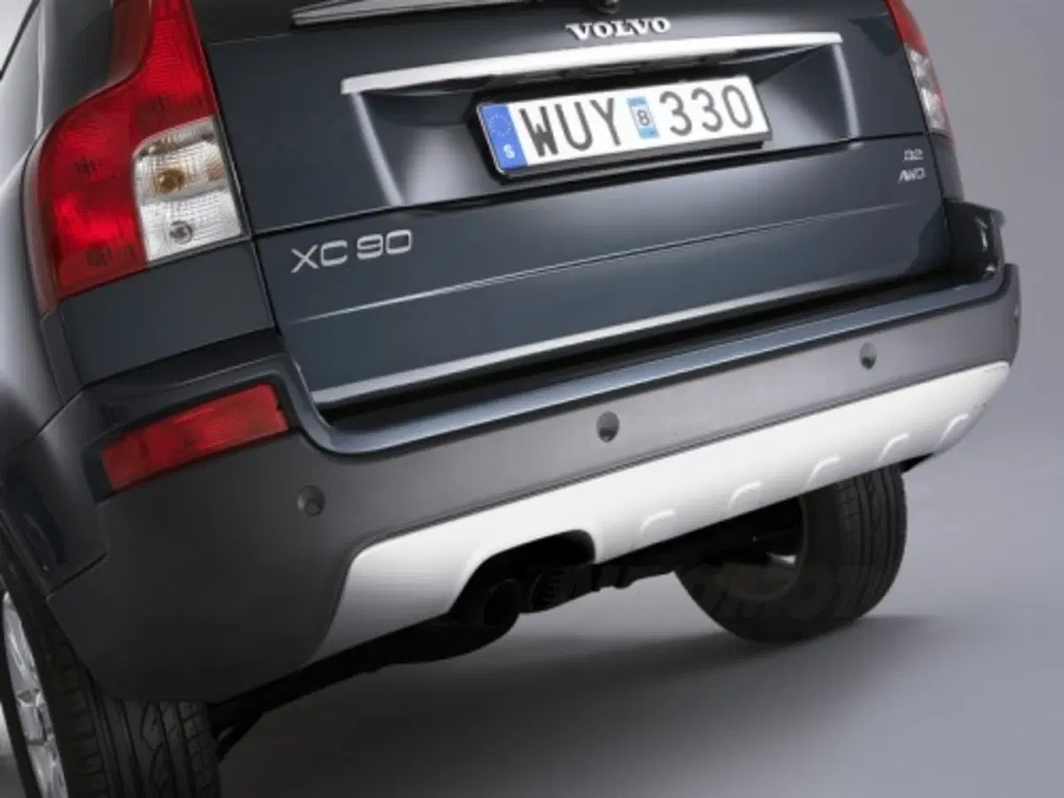 Volvo XC90 restyling (15)