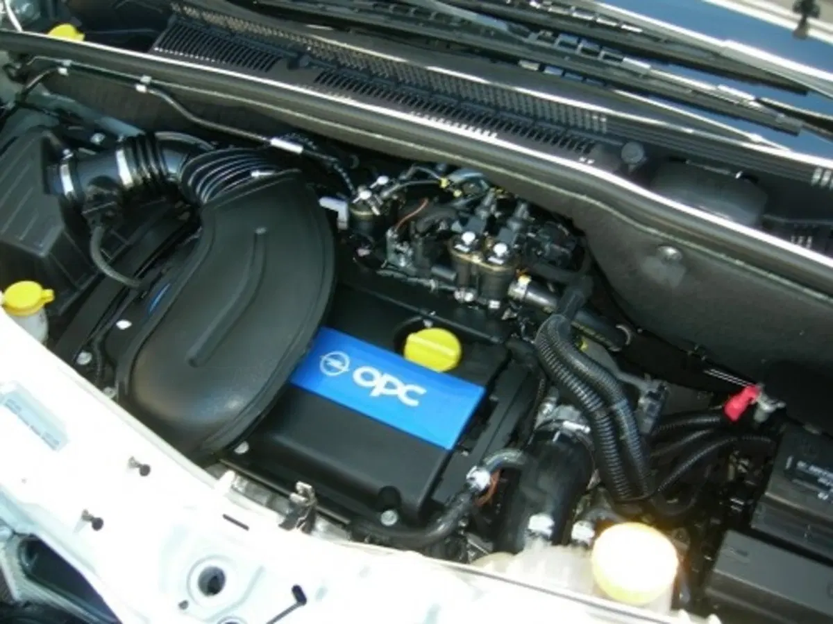 Opel: la gamma a GPL (16)
