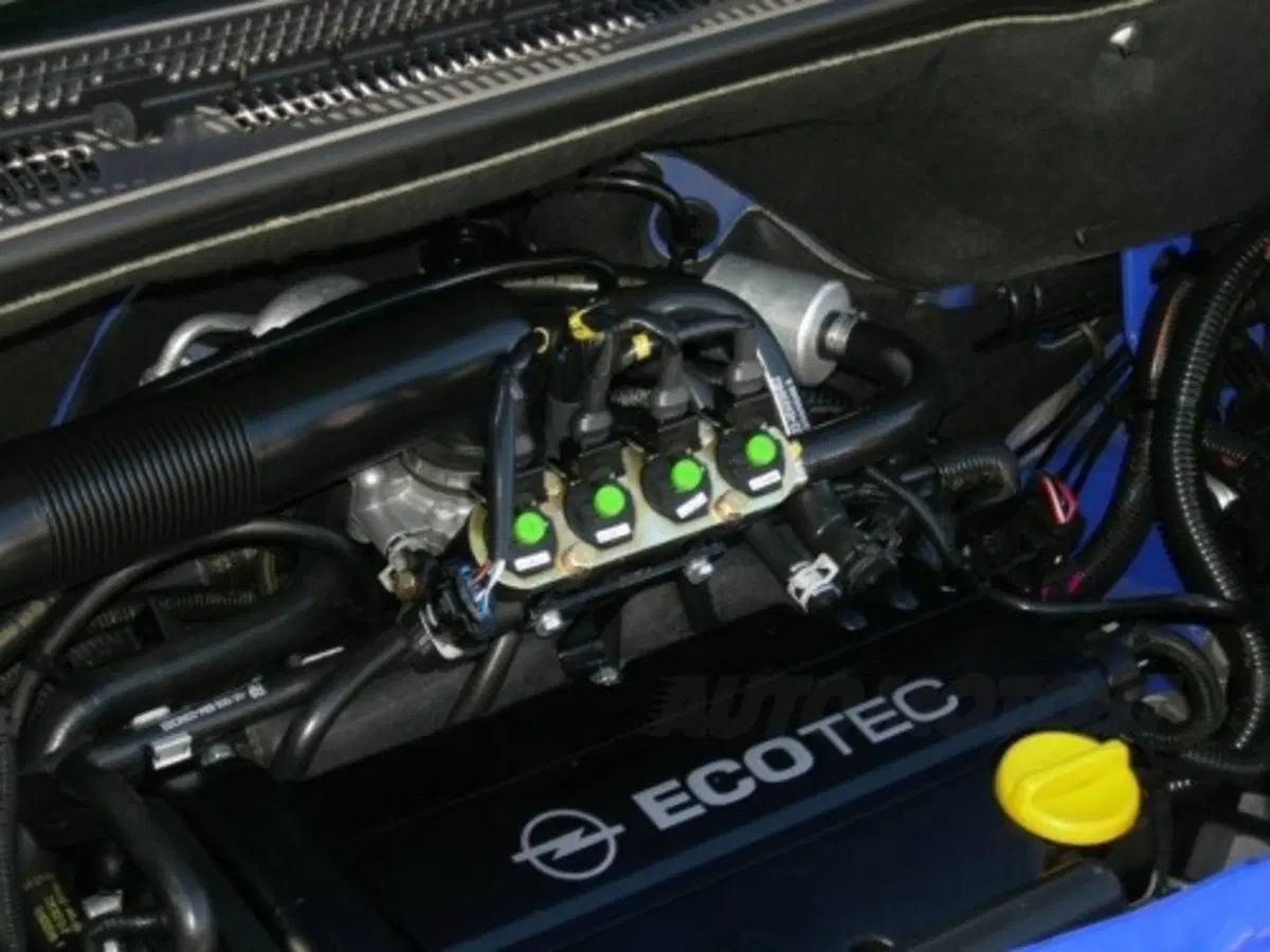 Opel: la gamma a GPL (17)