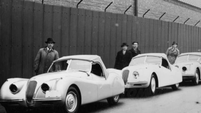 Jaguar: chiude il vecchio impianto di Coventry