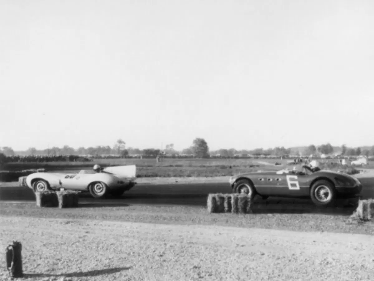 Jaguar: chiude il vecchio impianto di Coventry (13)