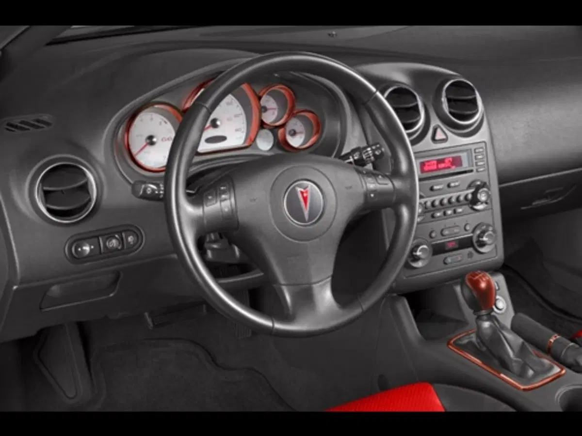 Pontiac G6 GXP (3)