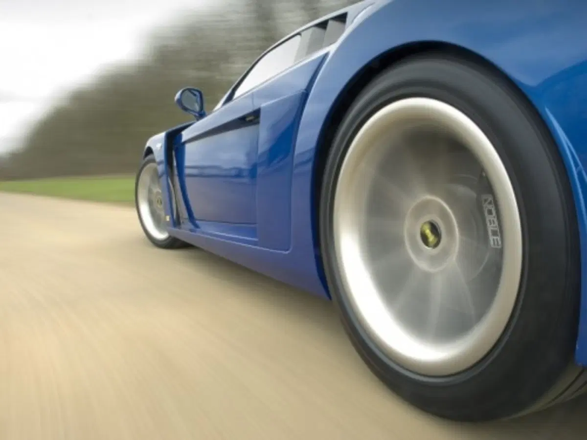 Noble M15 (3)