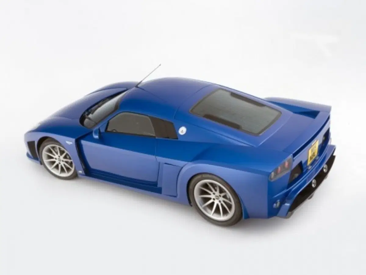 Noble M15 (17)