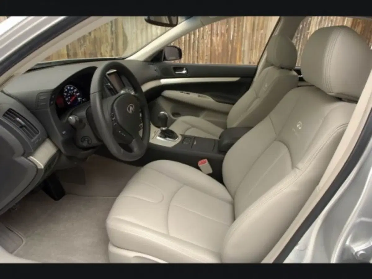 Infiniti G35 (5)